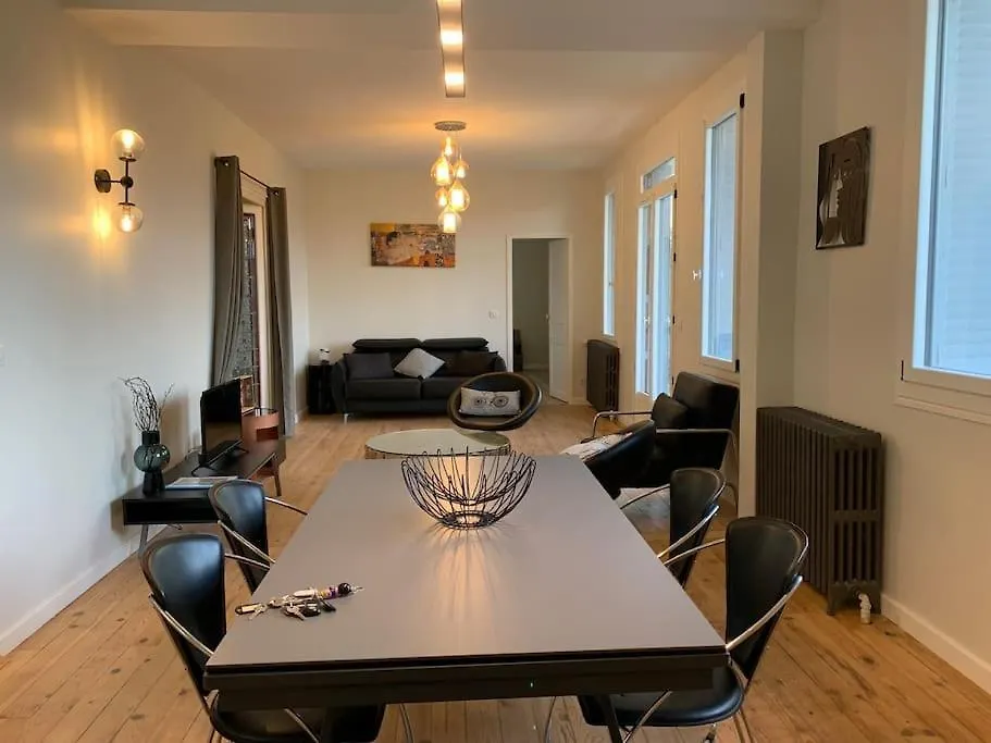 A La Belle Epoque Appartement T2 76M2 3 Etoiles Proche Centre Parking Prive Aix-les-Bains 0*,  France