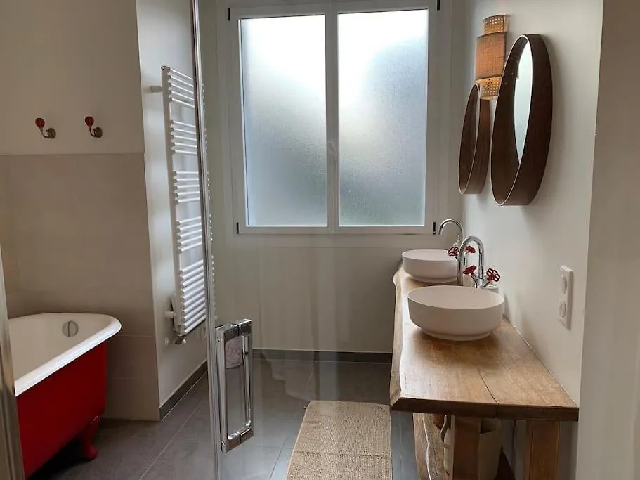 A La Belle Epoque Appartement T2 76M2 3 Etoiles Proche Centre Parking Prive Aix-les-Bains 0*,  France